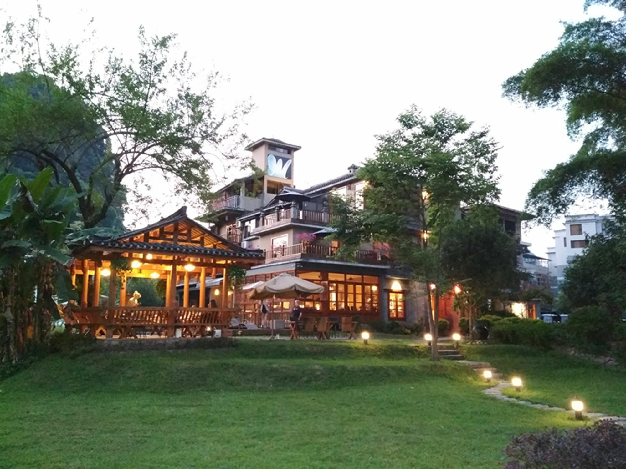 Yangshuo Moondance Hotel Esterno foto